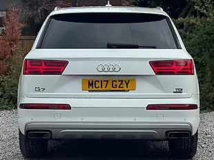 Used 2017 Audi Q7 Se White - Interior and Exterior details 8