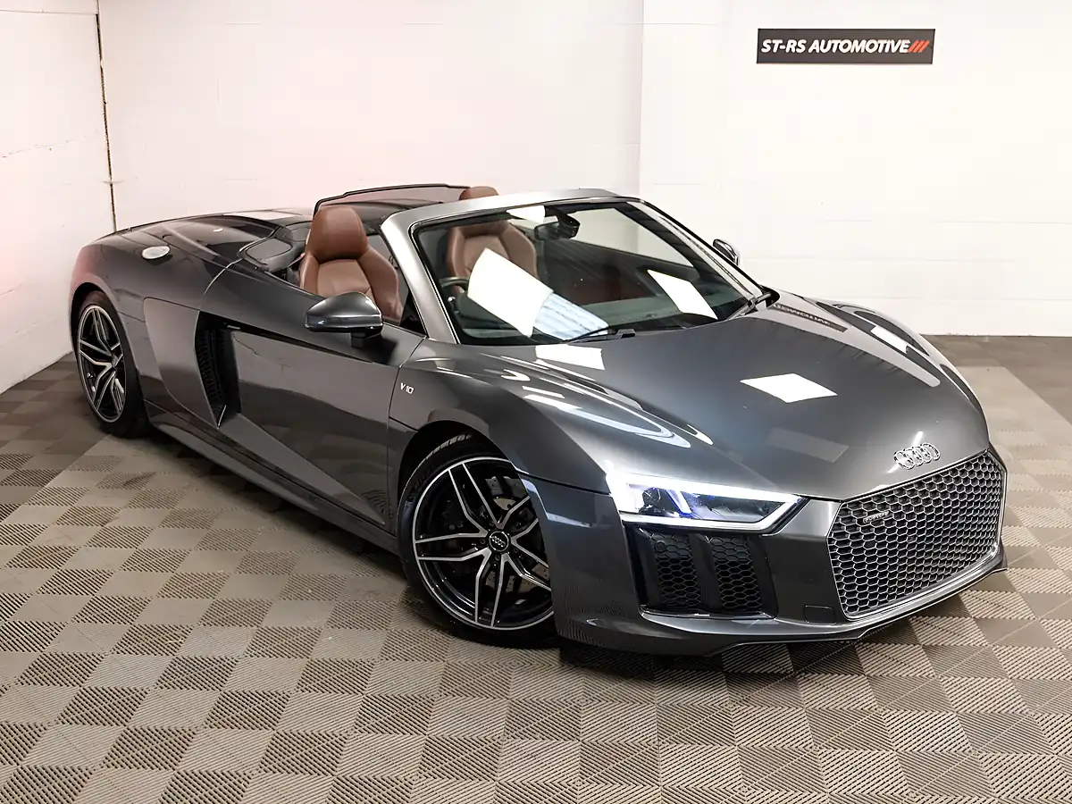 Used 2017 Audi R8 Spyder Grey - Interior and Exterior details 6