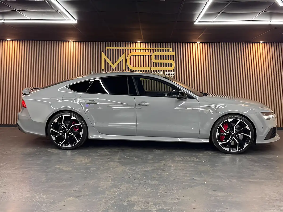 Used 2017 Audi RS 7 Performance Grey - Interior and Exterior details 4