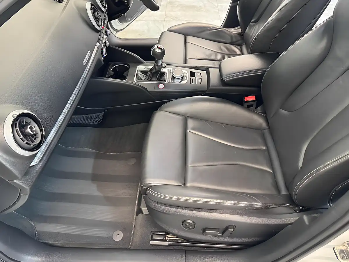 Used 2017 Audi RS3 Sportback White - Interior and Exterior details 13