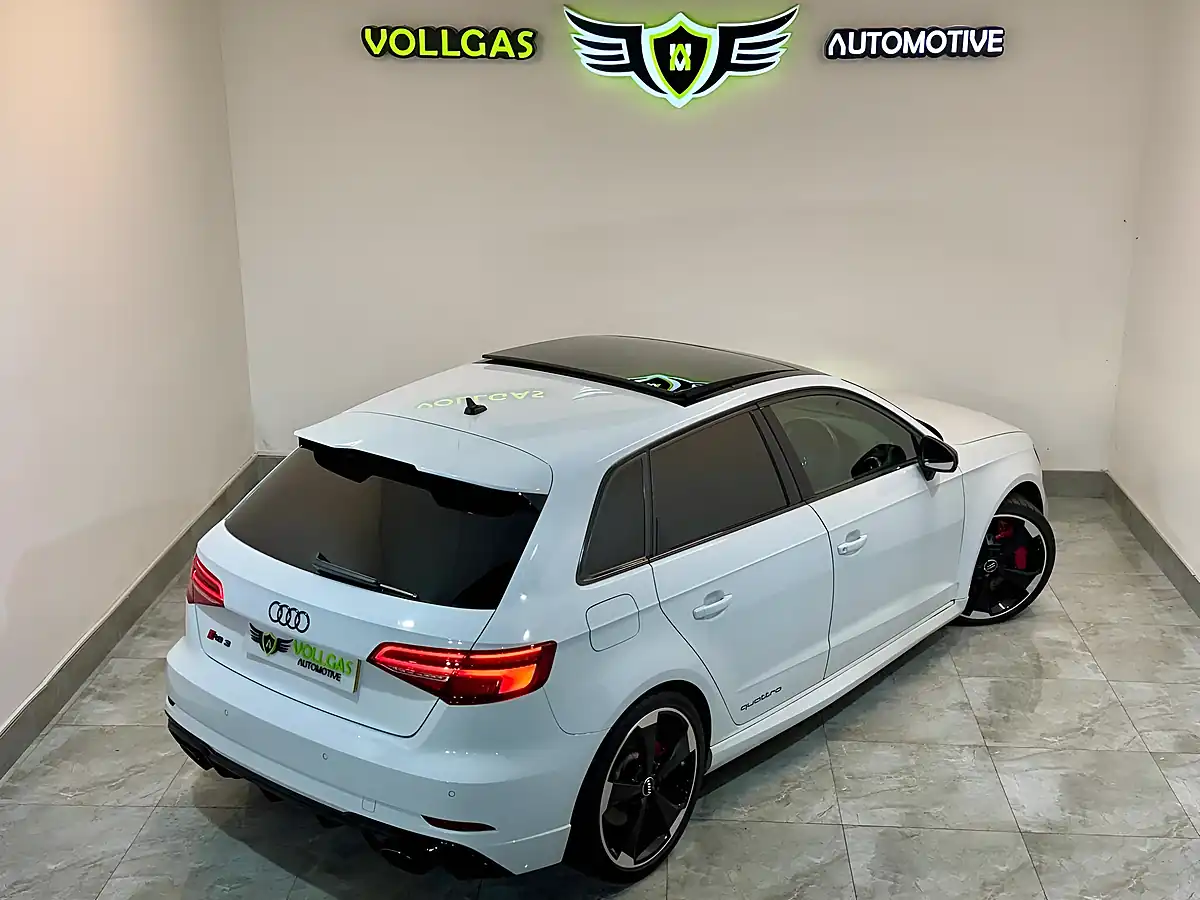 Used 2017 Audi RS3 Sportback White - Interior and Exterior details 6
