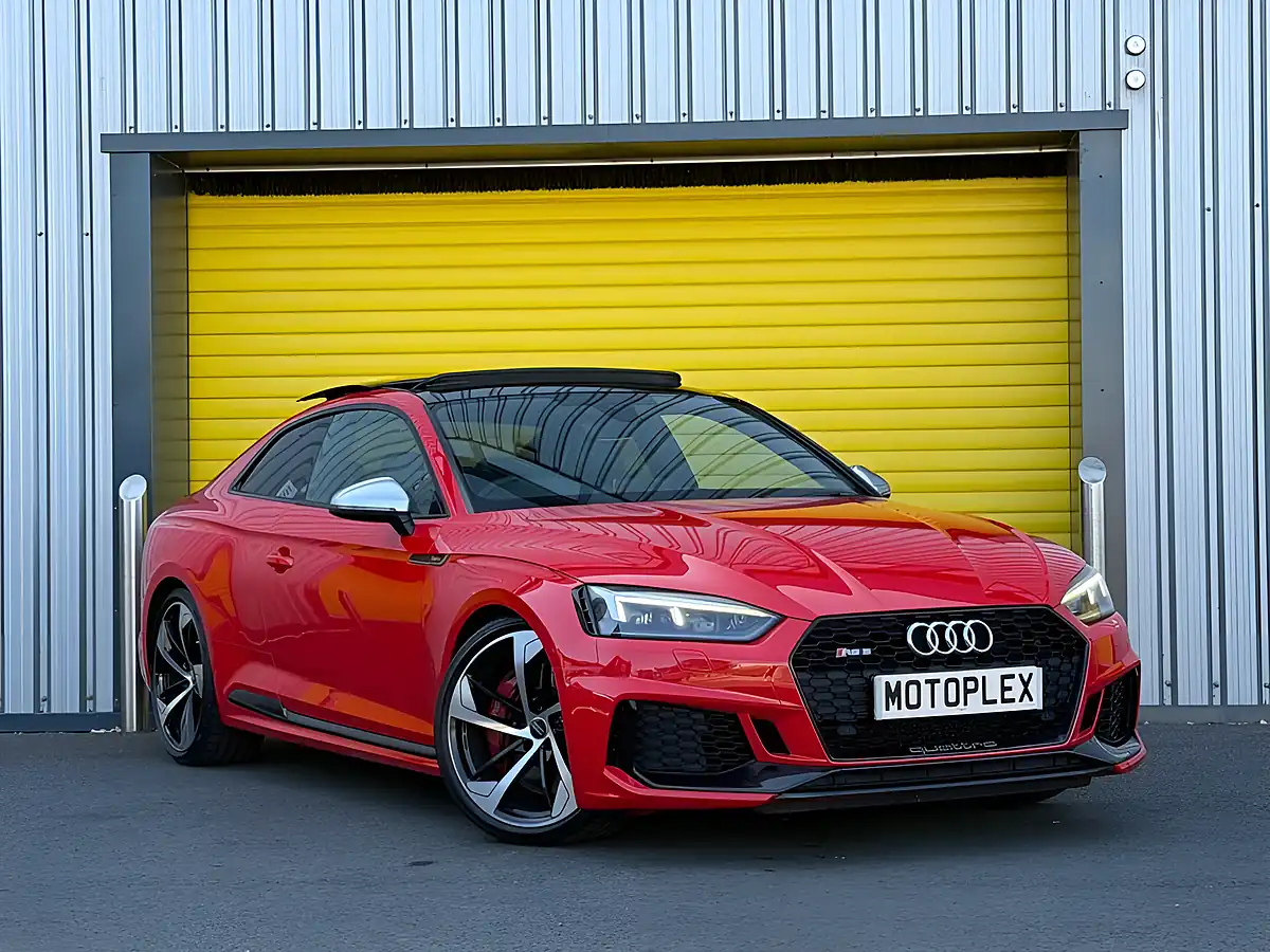 Used 2017 Audi RS5 Coupe Red - Interior and Exterior details 3