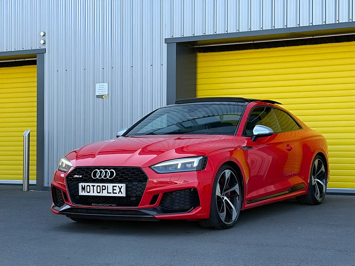 Used 2017 Audi RS5 Coupe Red - Interior and Exterior details 5