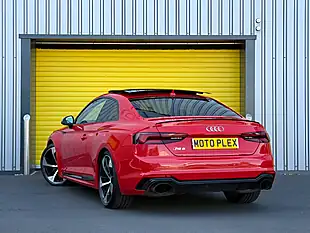 Used 2017 Audi RS5 Coupe Red - Interior and Exterior details 9