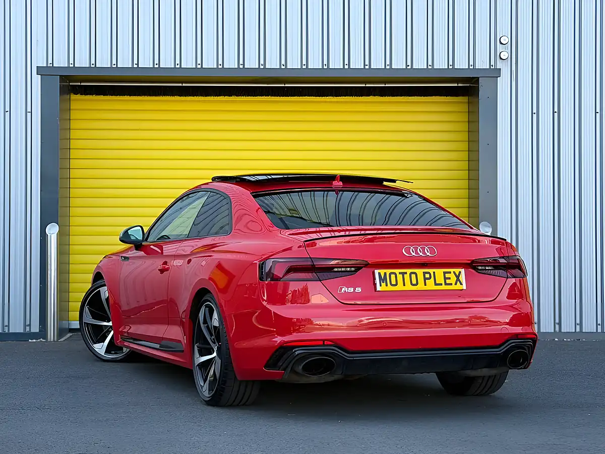 Used 2017 Audi RS5 Coupe Red - Interior and Exterior details 9