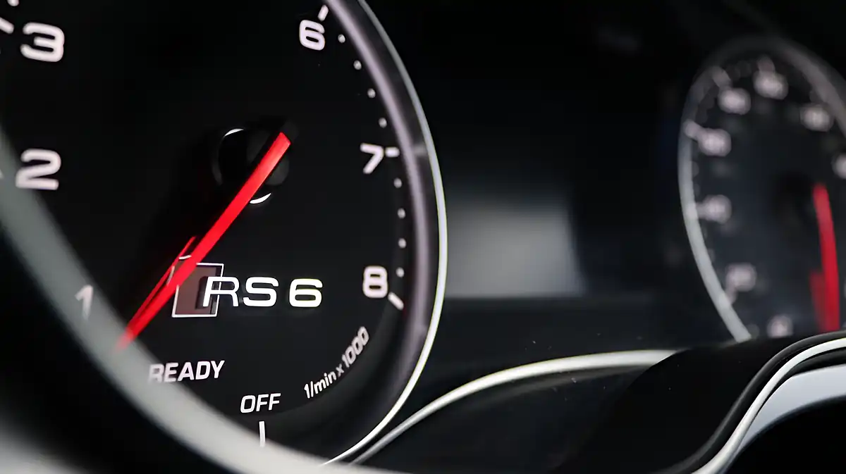Used 2017 Audi RS6 Avant Performance Grey - Interior and Exterior details 19