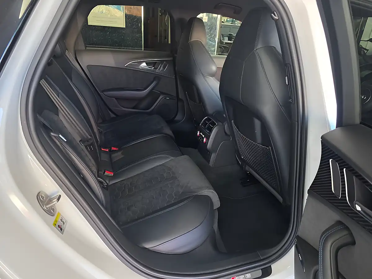 Used 2017 Audi RS6 Avant Performance White - Interior and Exterior details 8