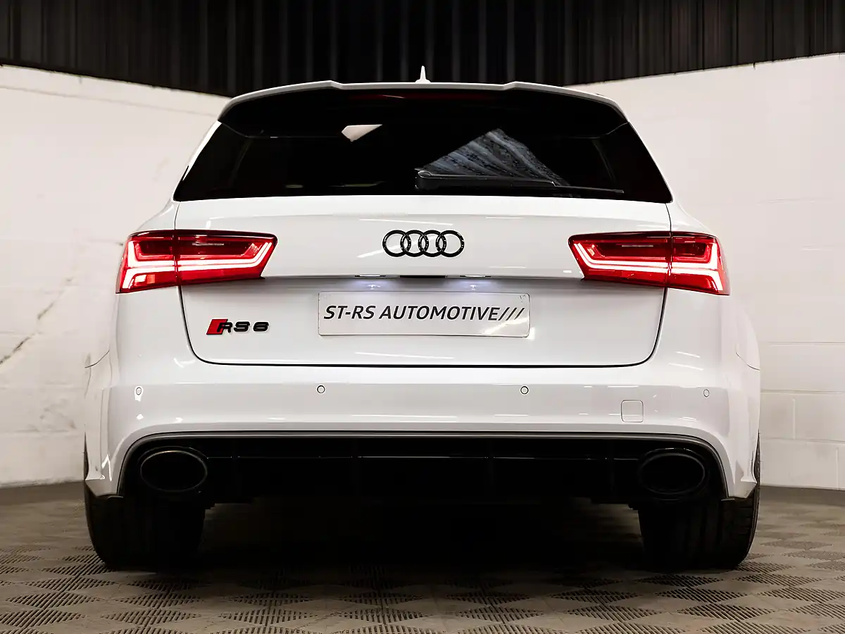 Used 2017 Audi RS6 Avant Performance White - Interior and Exterior details 5
