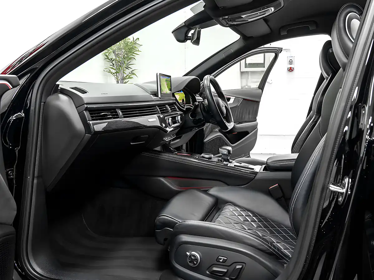 Used 2017 Audi S4 Avant Black Edition Mythos Black - Interior and Exterior details 11