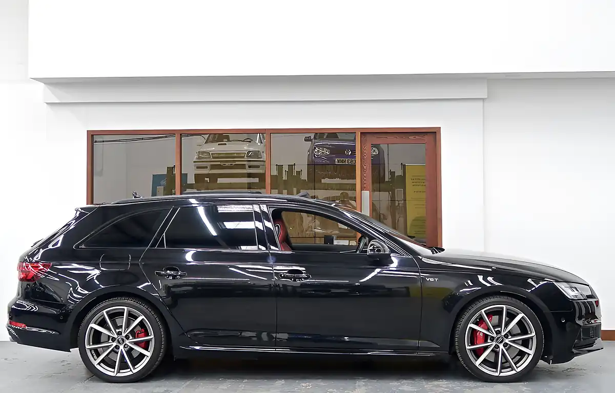 Used 2017 Audi S4 Avant Black - Interior and Exterior details 8