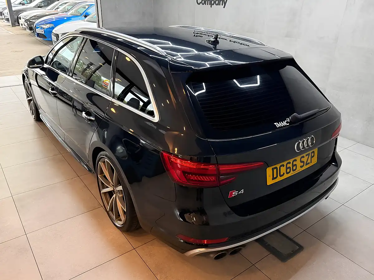 Used 2017 Audi S4 Avant Black - Interior and Exterior details 10