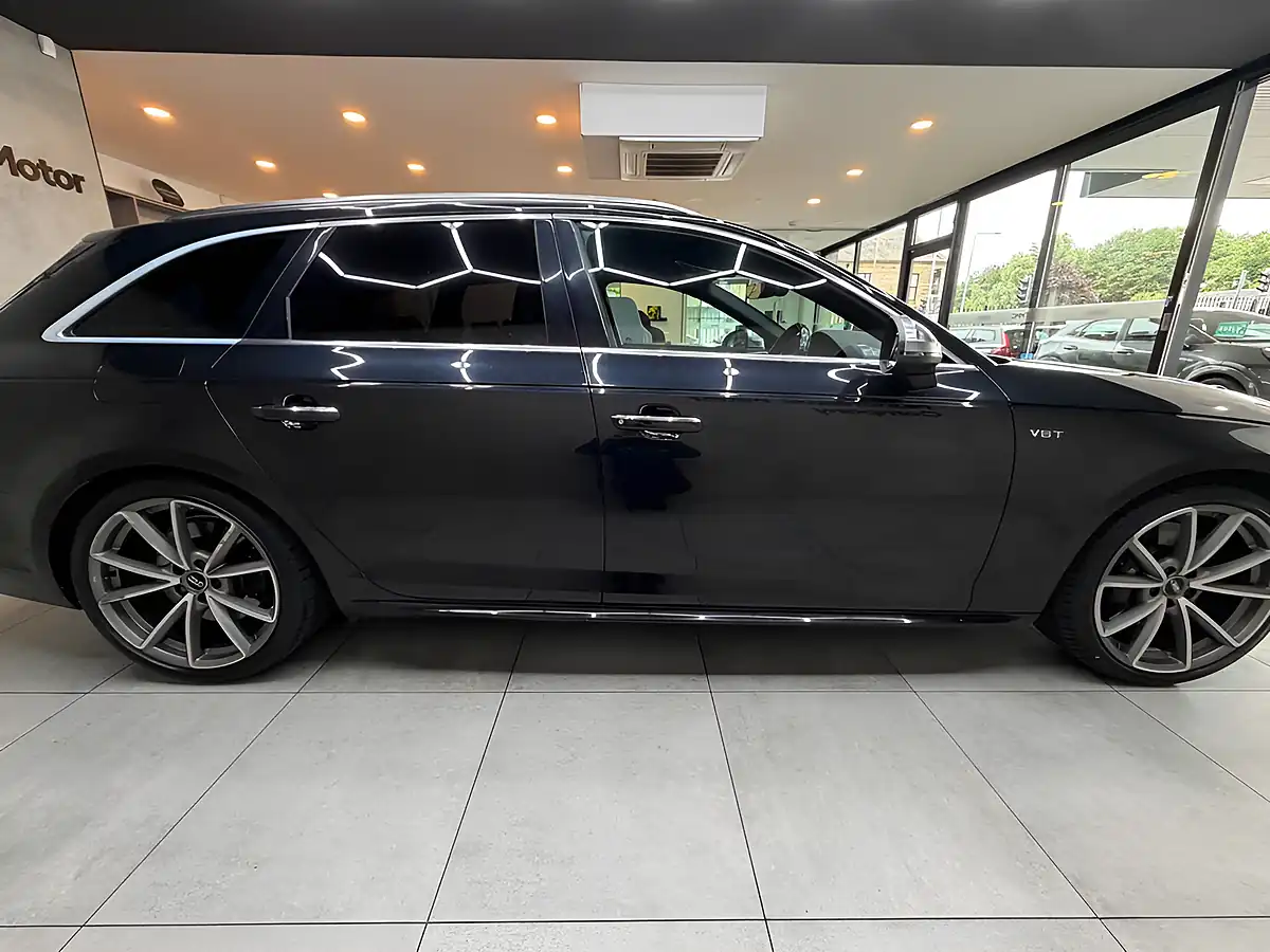 Used 2017 Audi S4 Avant Black - Interior and Exterior details 8