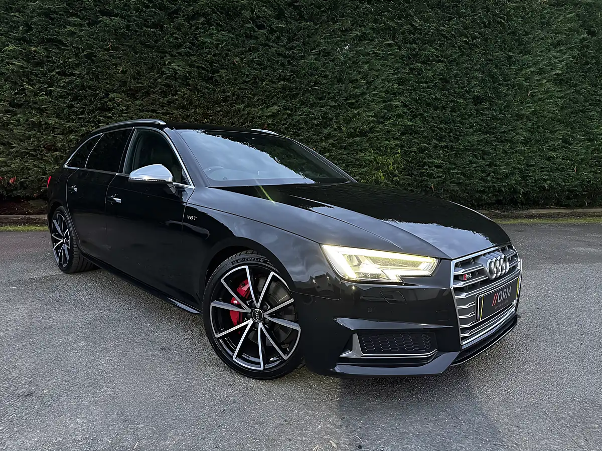 Used 2017 Audi S4 Avant Black - Interior and Exterior details 2