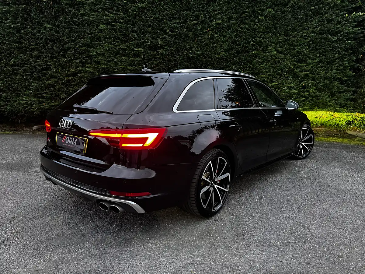 Used 2017 Audi S4 Avant Black - Interior and Exterior details 4