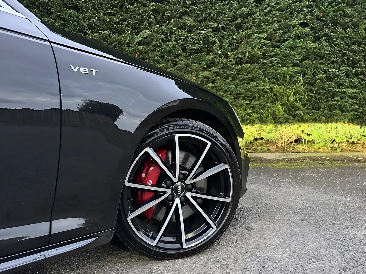 Used 2017 Audi S4 Avant Black - Interior and Exterior details 9
