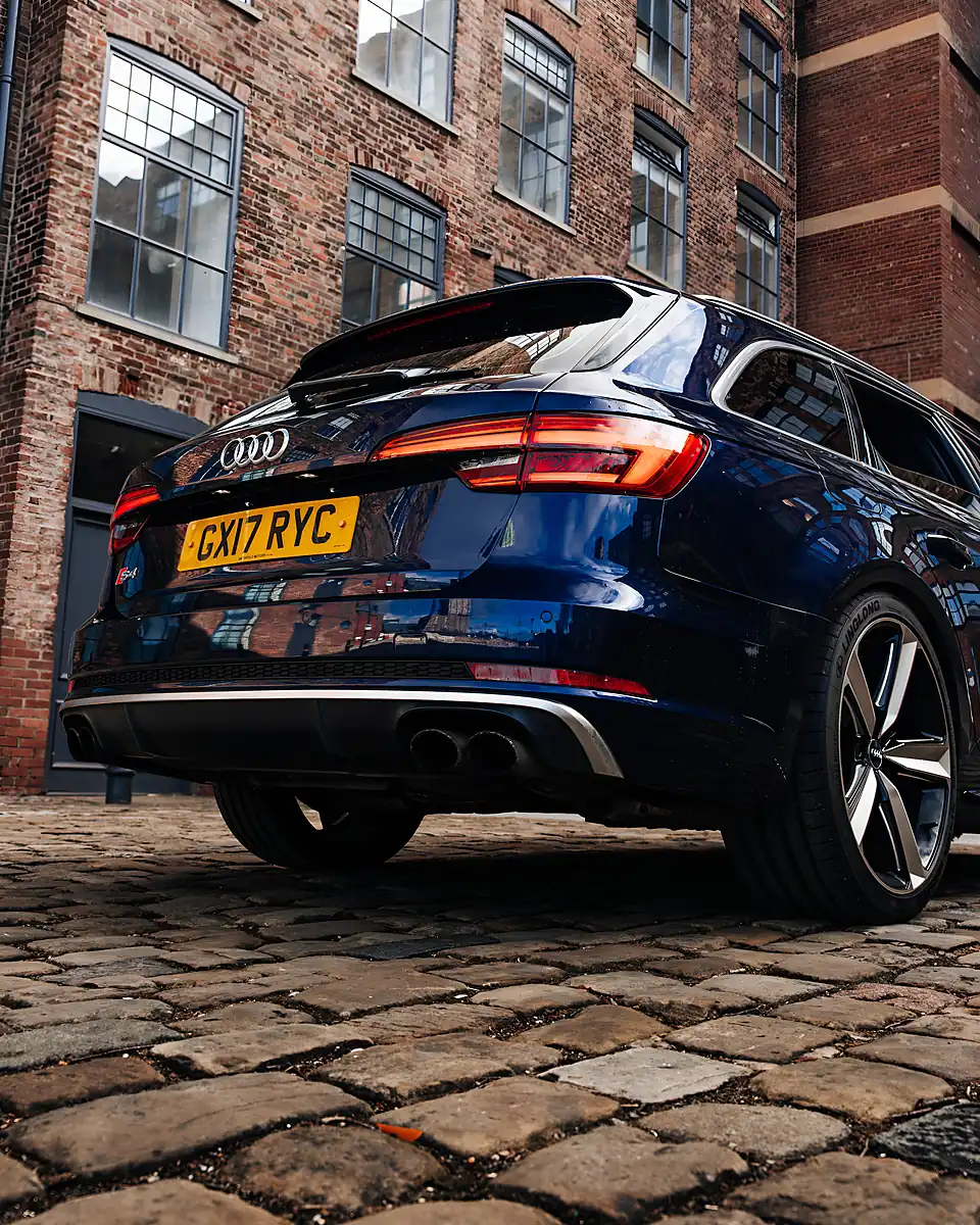 Used 2017 Audi S4 Avant Blue - Interior and Exterior details 13