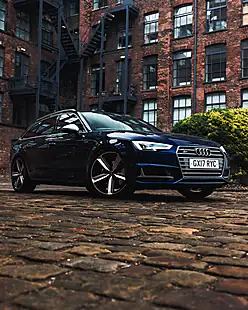 Used 2017 Audi S4 Avant Blue - Interior and Exterior details 2
