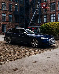 Used 2017 Audi S4 Avant Blue - Interior and Exterior details 8