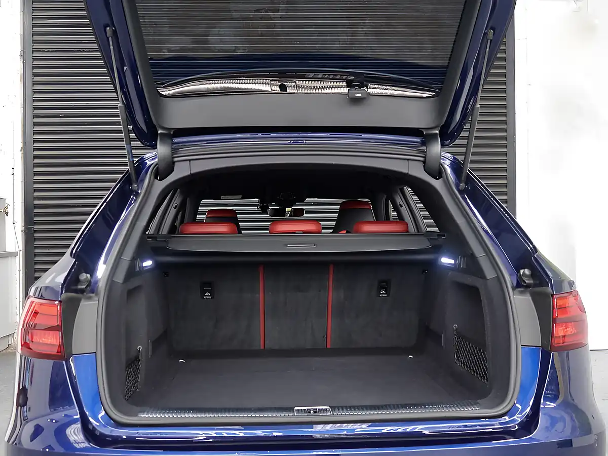 Used 2017 Audi S4 Avant Blue - Interior and Exterior details 18