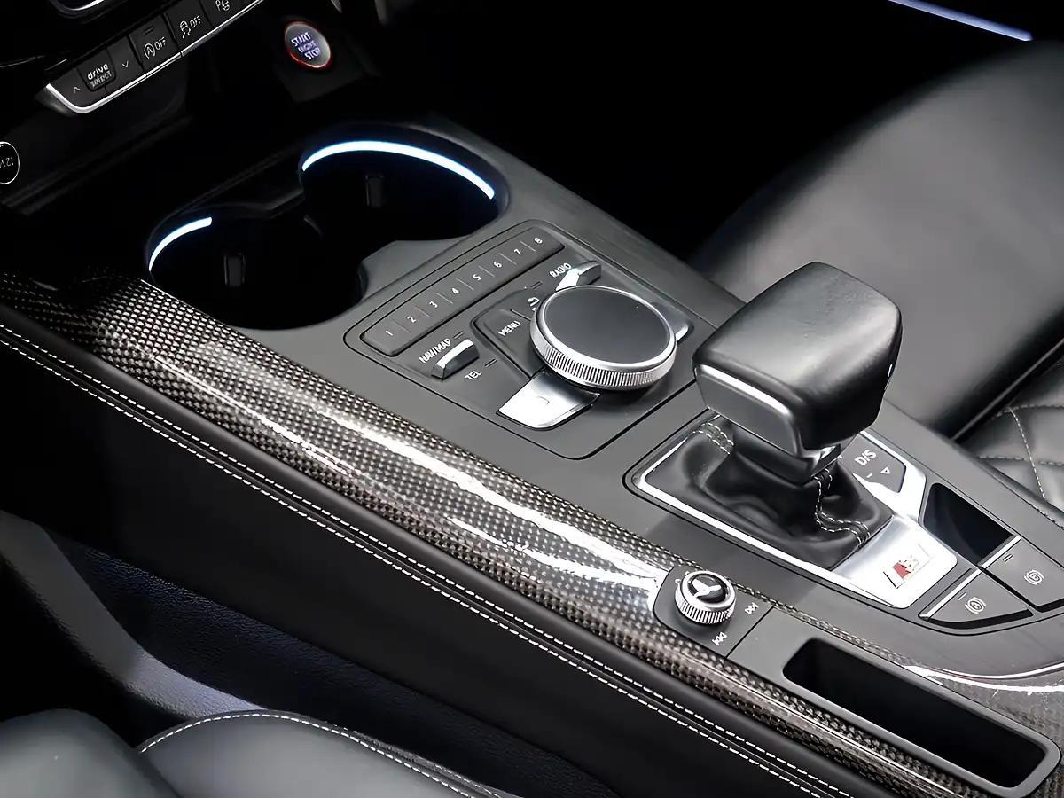 Used 2017 Audi S4 Avant Blue - Interior and Exterior details 8
