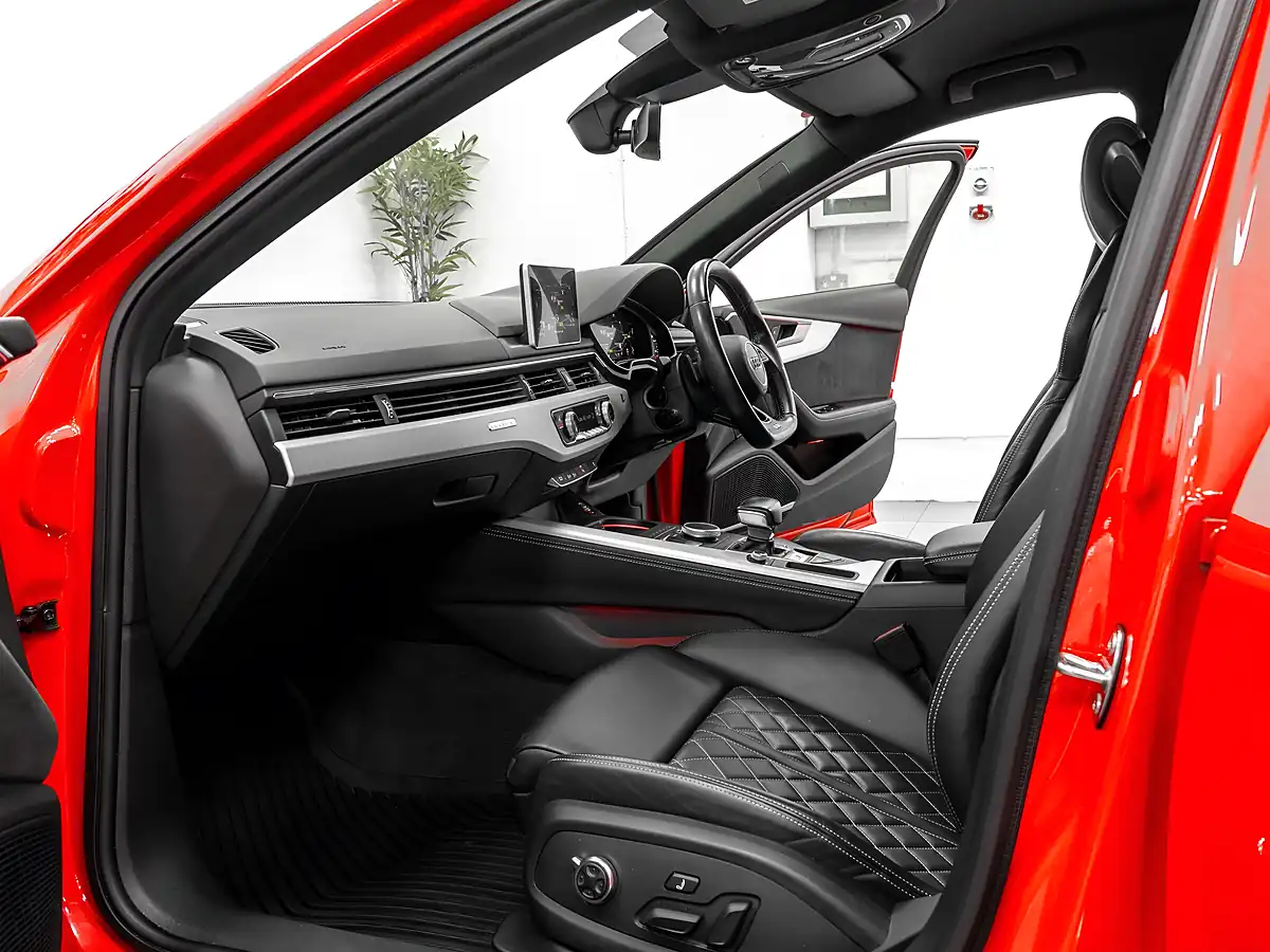 Used 2017 Audi S4 Avant Misano Red Pearl Effect - Interior and Exterior details 15