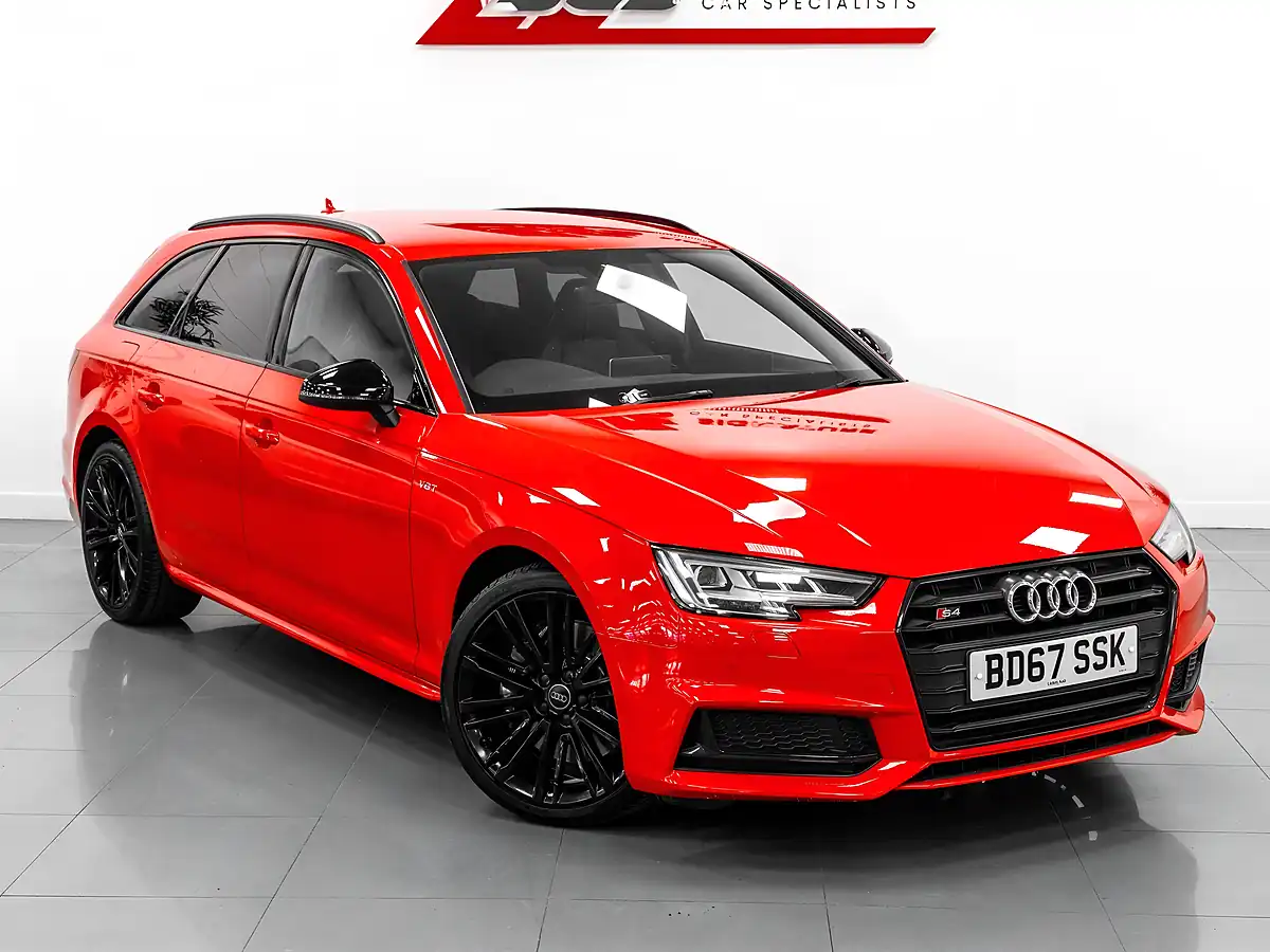 Used 2017 Audi S4 Avant Misano Red Pearl Effect - Interior and Exterior details 7