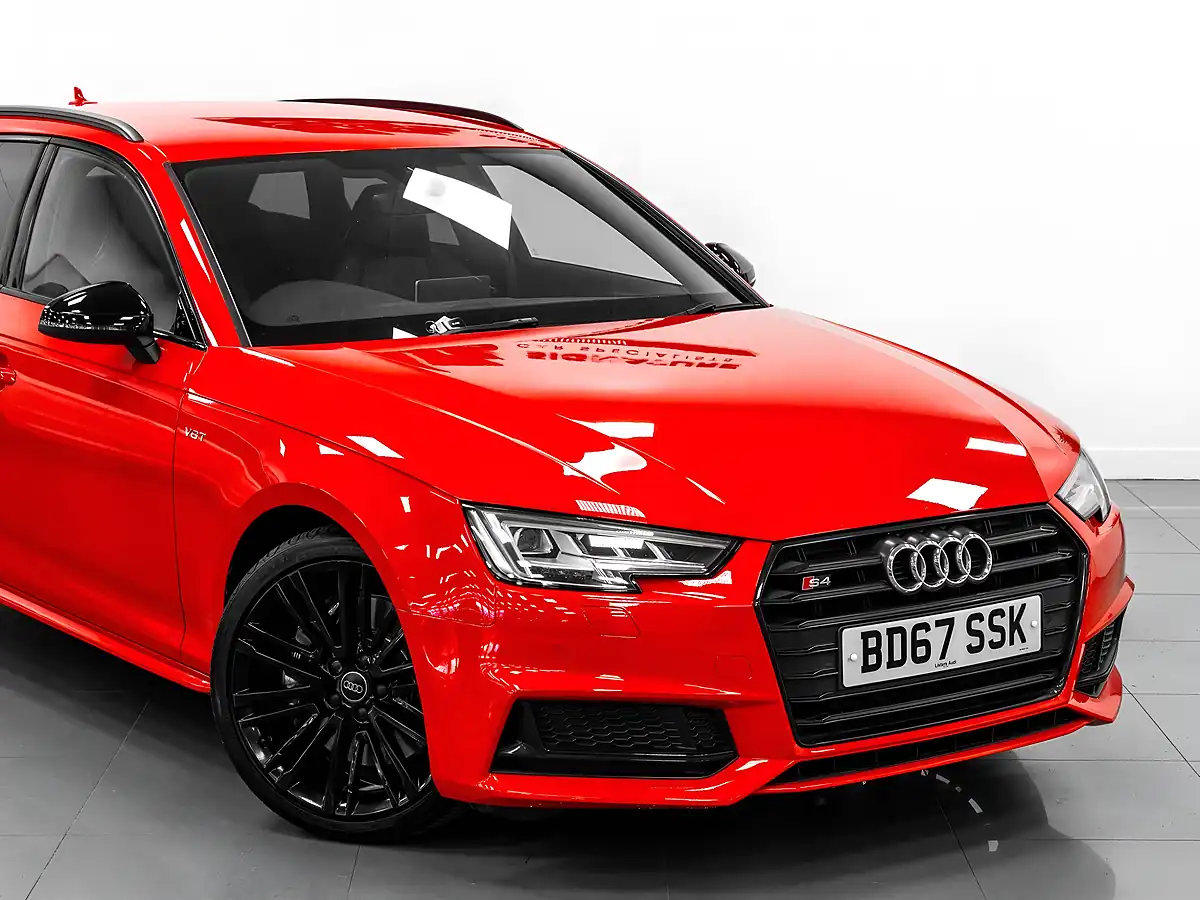 Used 2017 Audi S4 Avant Misano Red Pearl Effect - Interior and Exterior details 9