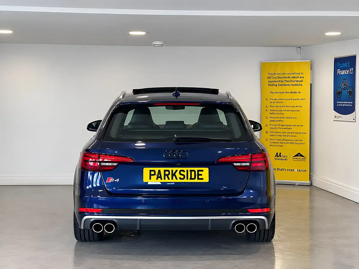 Used 2017 Audi S4 Avant Navarra Blue - Interior and Exterior details 6