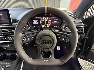 Used 2017 Audi S4 Saloon Black - Interior and Exterior details 12