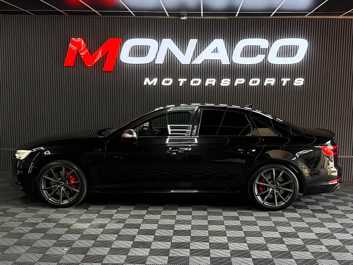 Used 2017 Audi S4 Saloon Black - Interior and Exterior details 6
