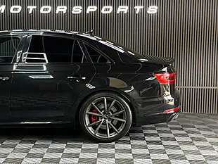 Used 2017 Audi S4 Saloon Black - Interior and Exterior details 7