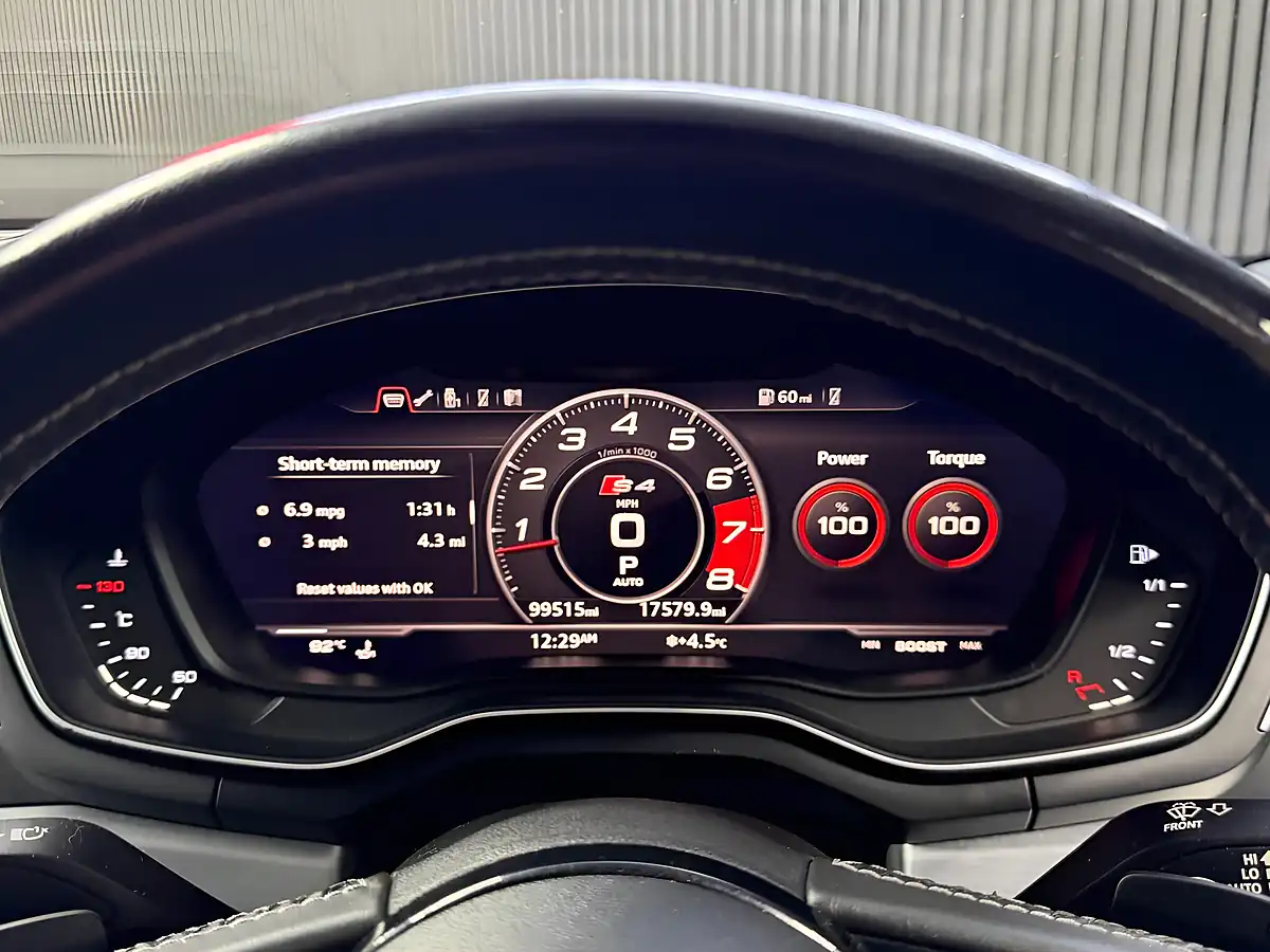 Used 2017 Audi S4 Saloon Grey - Interior and Exterior details 20