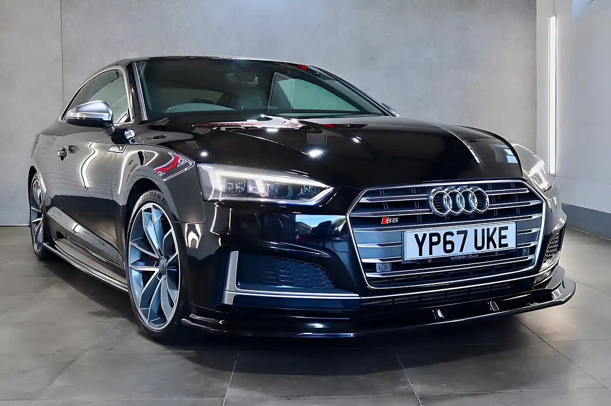 Used 2017 Audi S5 Black - Interior and Exterior details 5