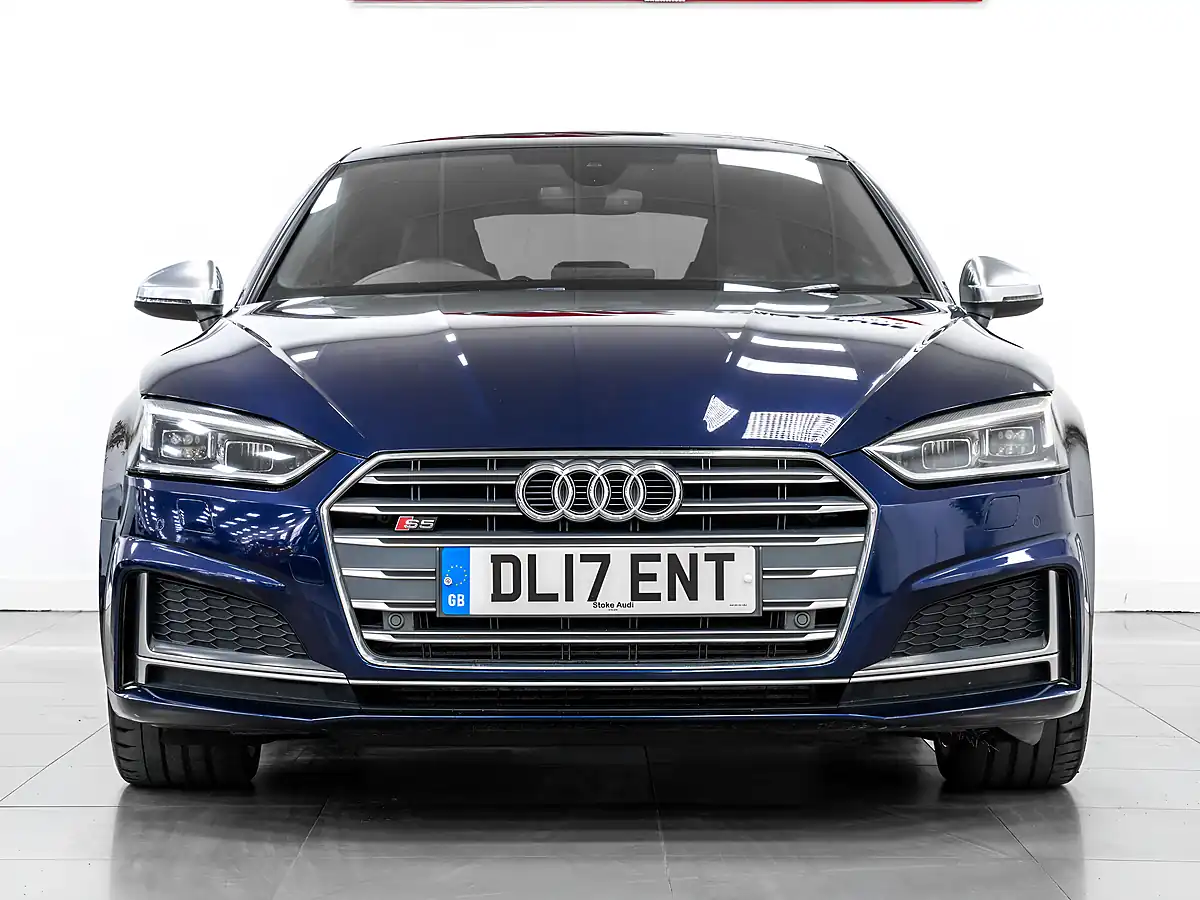 Used 2017 Audi S5 Sportback Navarra Blue - Interior and Exterior details 6