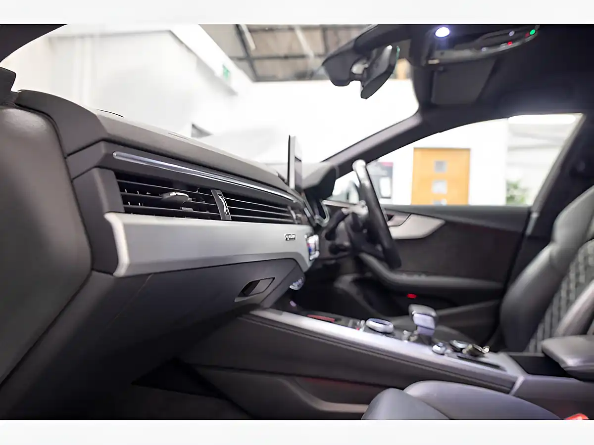 Used 2017 Audi S5 Sportback Navarra Blue - Interior and Exterior details 15