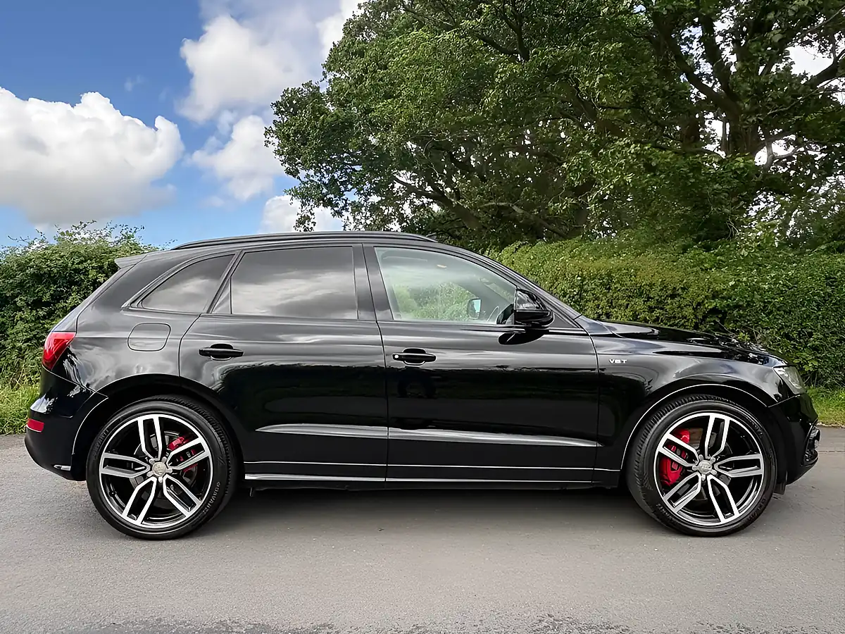 Used 2017 Audi Sq5 Plus Special Edition Black - Interior and Exterior details 5
