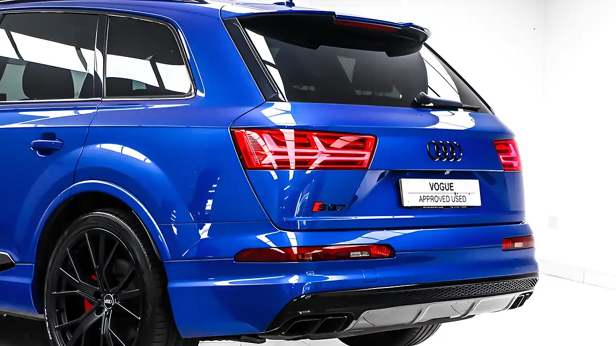 Used 2017 Audi SQ7 Blue - Interior and Exterior details 13