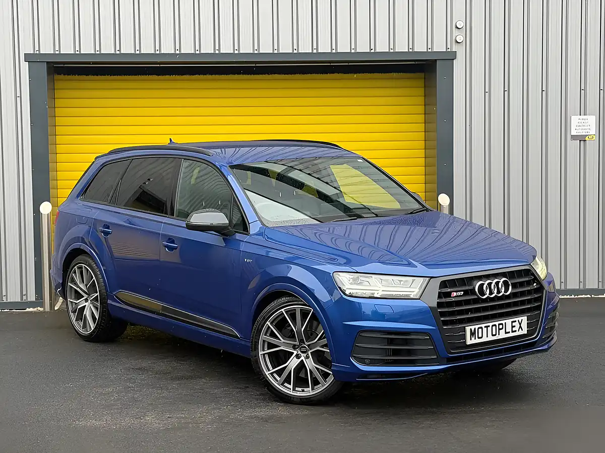 Used 2017 Audi Sq7 Blue - Interior and Exterior details 13