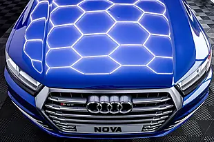 Used 2017 Audi SQ7 Blue - Interior and Exterior details 11