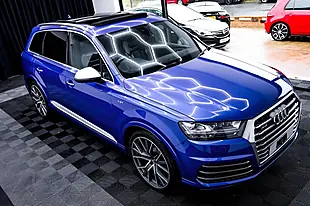 Used 2017 Audi SQ7 Blue - Interior and Exterior details 3