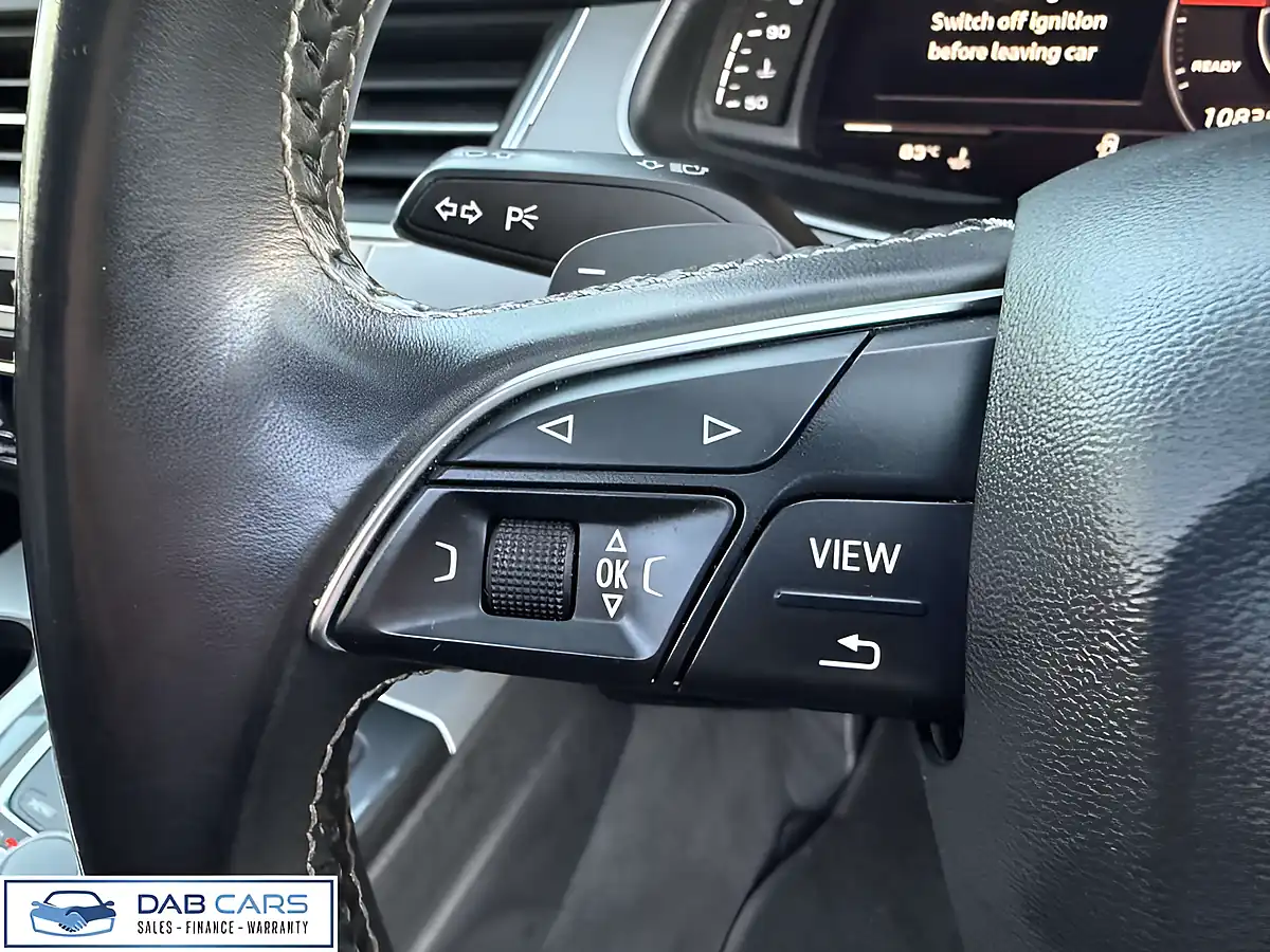 Used 2017 Audi SQ7 Tiptronic Quattro Blue - Interior and Exterior details 18