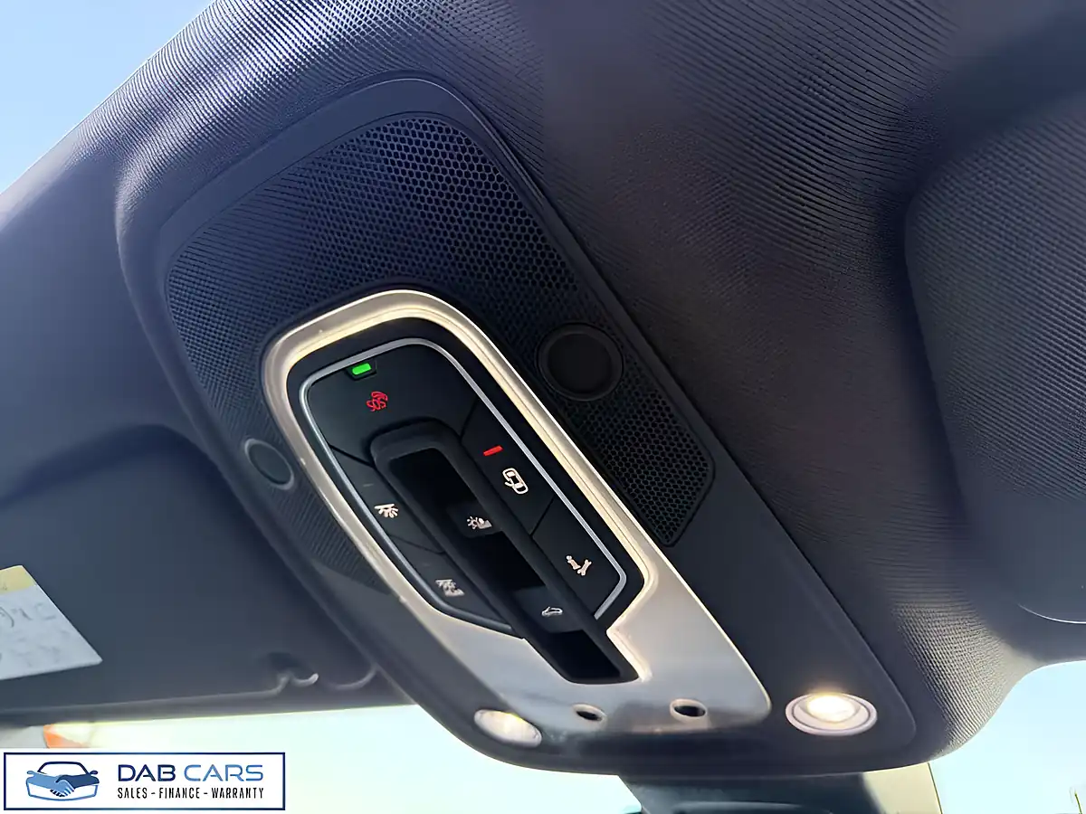 Used 2017 Audi SQ7 Tiptronic Quattro Blue - Interior and Exterior details 19