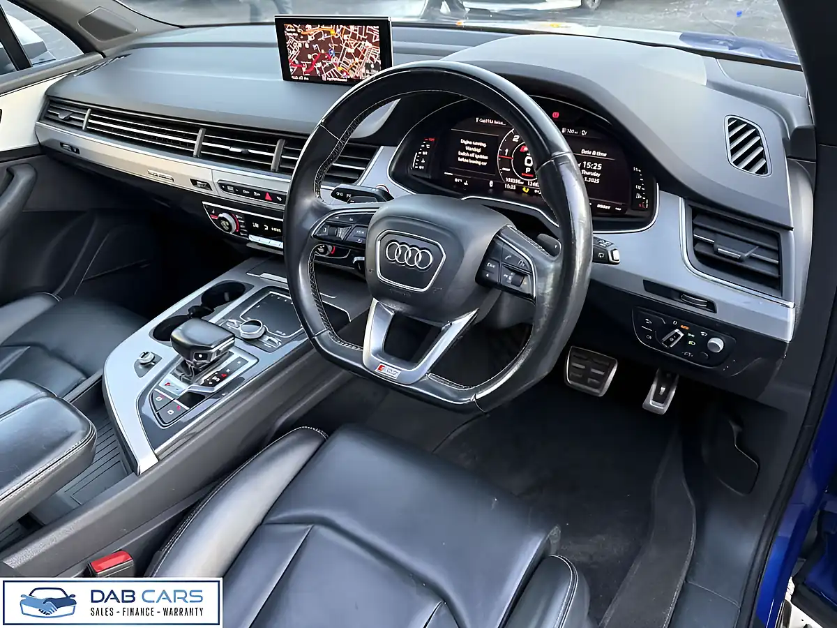 Used 2017 Audi SQ7 Tiptronic Quattro Blue - Interior and Exterior details 4