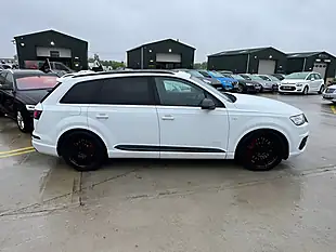 Used 2017 Audi SQ7 White - Interior and Exterior details 10