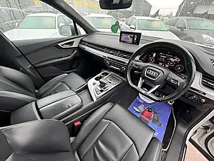 Used 2017 Audi SQ7 White - Interior and Exterior details 13