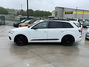 Used 2017 Audi SQ7 White - Interior and Exterior details 8