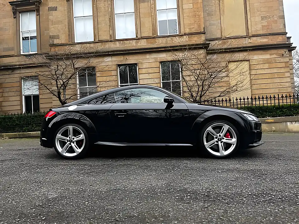 Used 2017 Audi Tt Black Edition Black - Interior and Exterior details 6