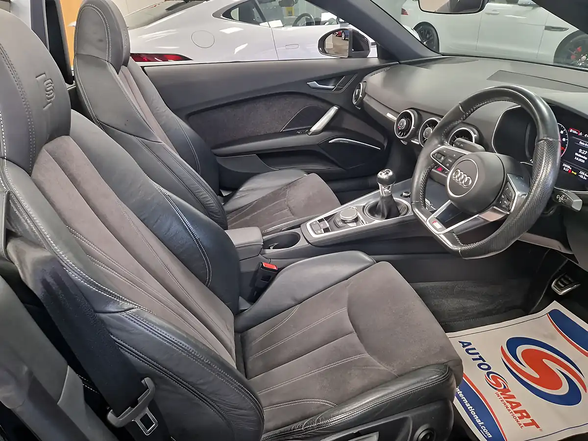 Used 2017 Audi Tt Black Edition Roadster Black - Interior and Exterior details 18
