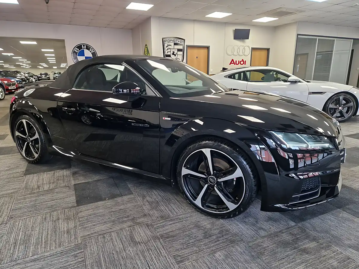 Used 2017 Audi Tt Black Edition Roadster Black - Interior and Exterior details 4