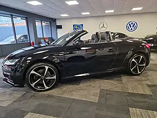 Used 2017 Audi Tt Black Edition Roadster Black - Interior and Exterior details 7